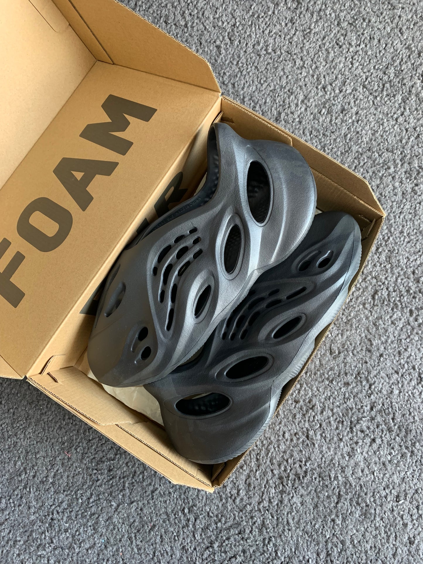 Adidas Yeezy Foam RNR Onyx
