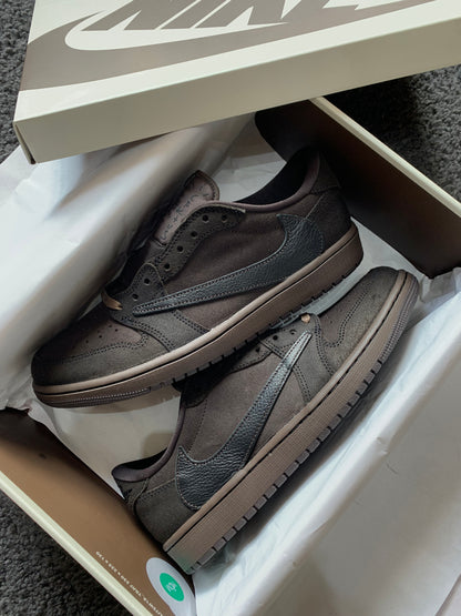 Travis Scott x Air Jordan 1 Retro Low OG SP 'Velvet Brown'