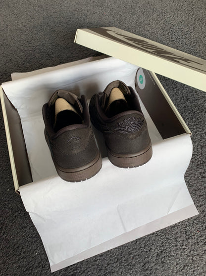 Travis Scott x Air Jordan 1 Retro Low OG SP 'Velvet Brown'