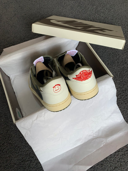 Travis Scott x Air Jordan 1 Retro Low OG SP 'Medium Olive'