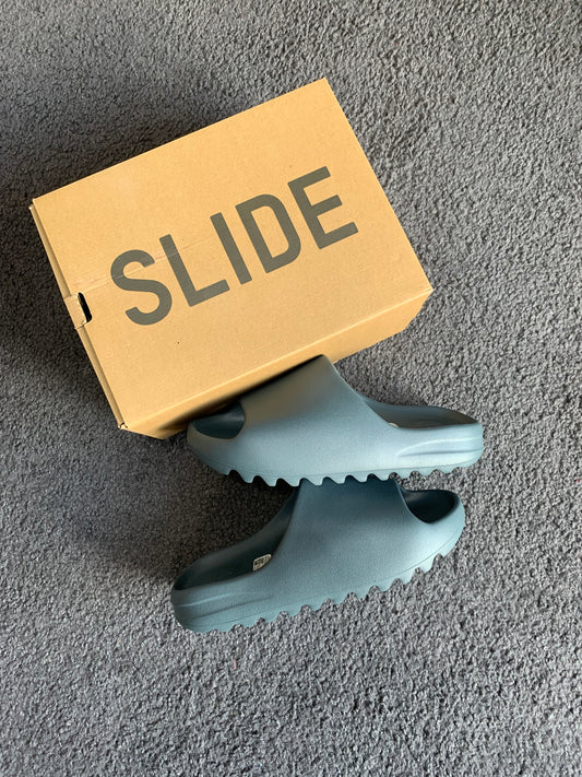 Yeezy Slides 'Slate Marine'